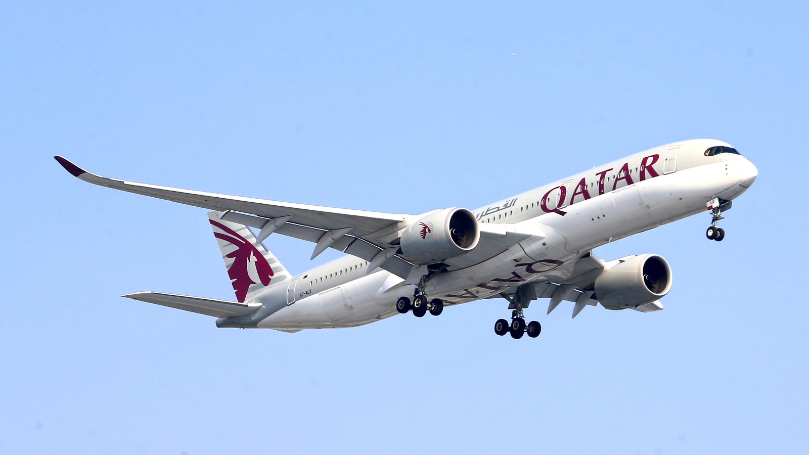 airlines using calming music
