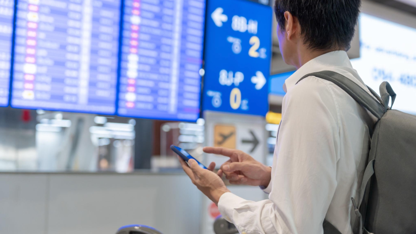last-minute flight deals