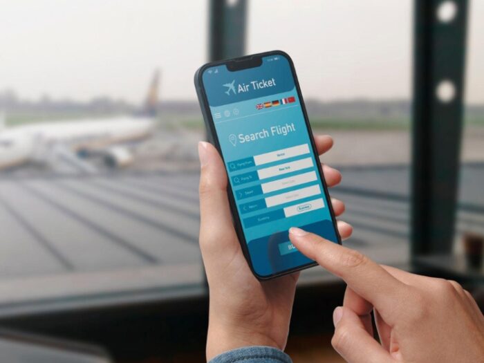 last-minute flight deals