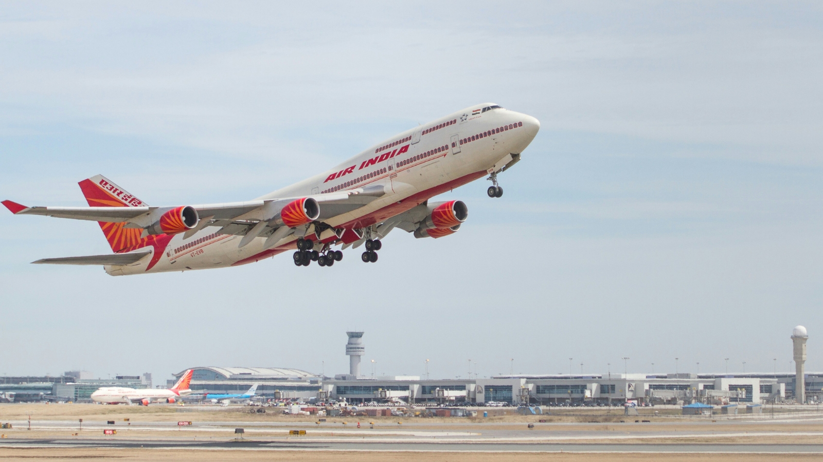Mumbai Tokyo Haneda flights