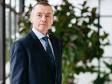 Willie Walsh. Photo Courtesy: IndiGo
